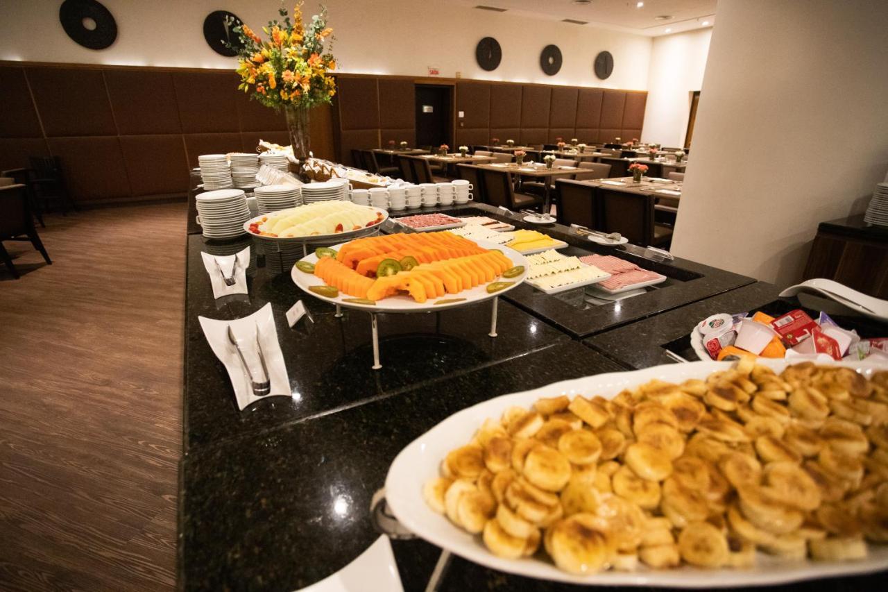 Bourbon Convention Hotel Joinville Buitenkant foto